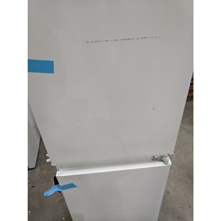 Refurbished Indesit IB7030A1DUK1 Integrated 273 Litre 70/30 Fridge Freezer White