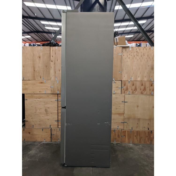 Refurbished Samsung RB38T602CS9/EU Freestanding 385 Litre 70/30 Fridge Freezer Stainless Steel