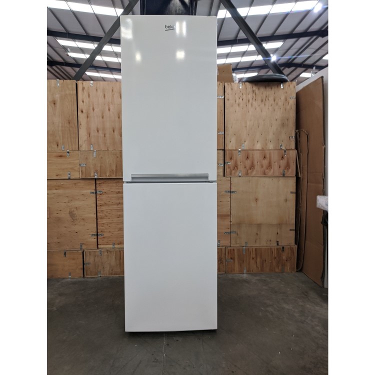 Refurbished Beko CFG3582W Freestanding 270 Litre 50/50 Fridge Freezer White