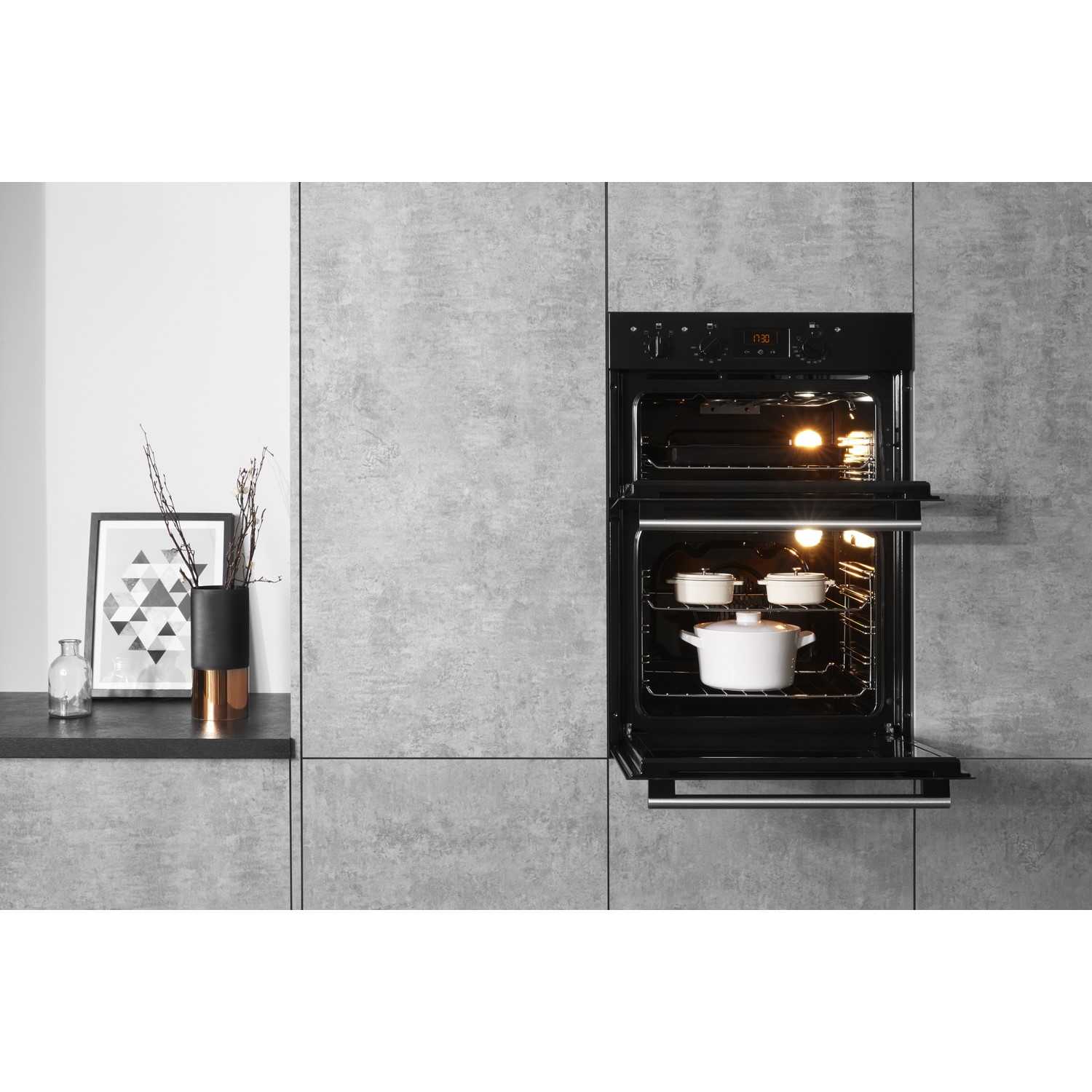 Hotpoint Newstyle Electric Built In Double Oven Black DD2540BL