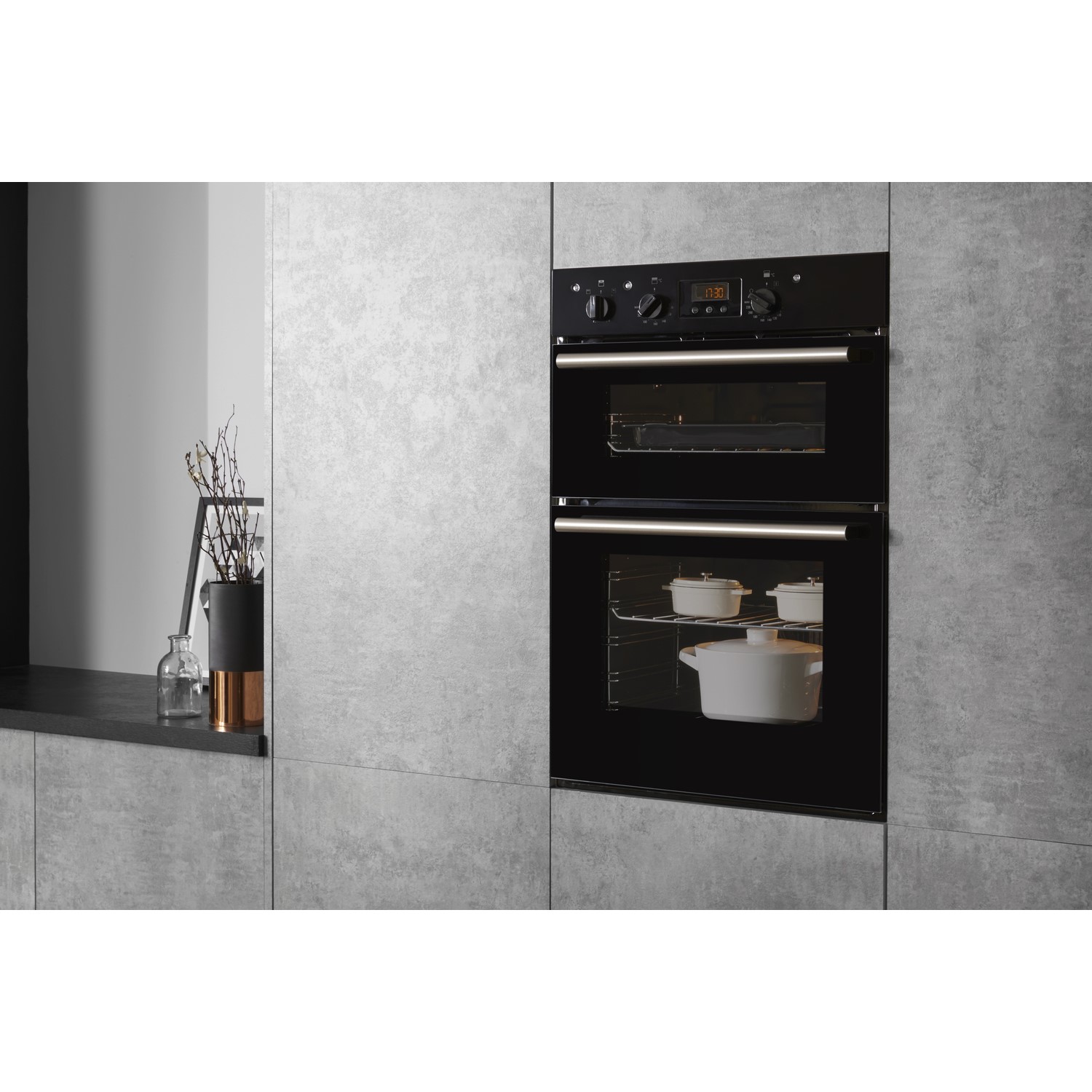 Hotpoint DD2540BL Newstyle Electric BuiltIn Double Oven Black