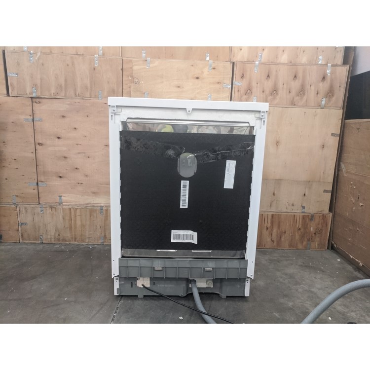 Refurbished Hotpoint HFC3C32FWUK 14 Place Freestanding Dishwasher White