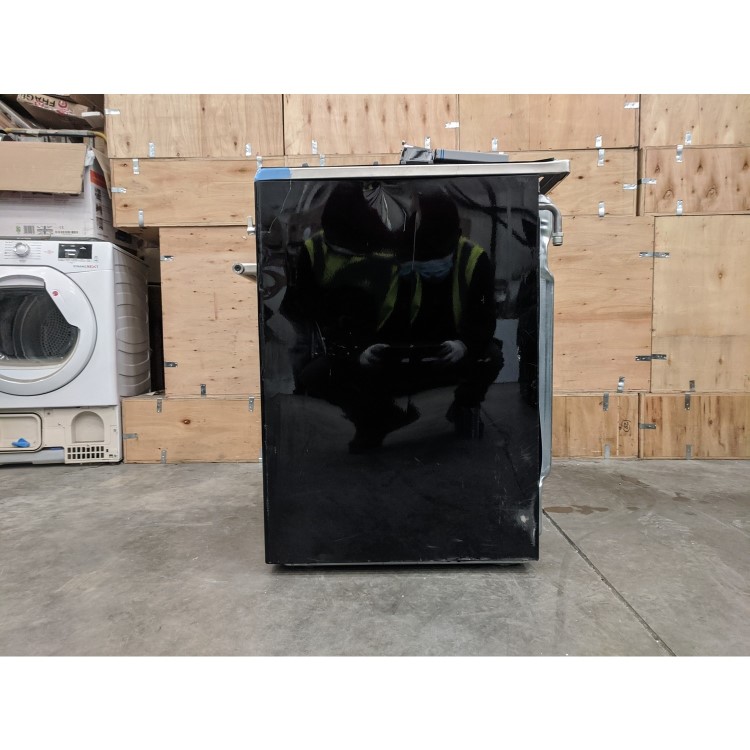 Refurbished Smeg SUK92MBL9-1 90cm Dual Fuel Range Cooker Black