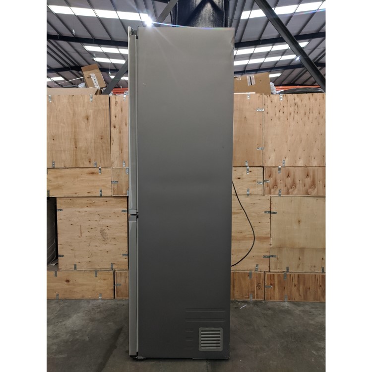 Refurbished Samsung RB33R8899SR Freestanding 328 Litre 60/40 Fridge Freezer Stainless Steel