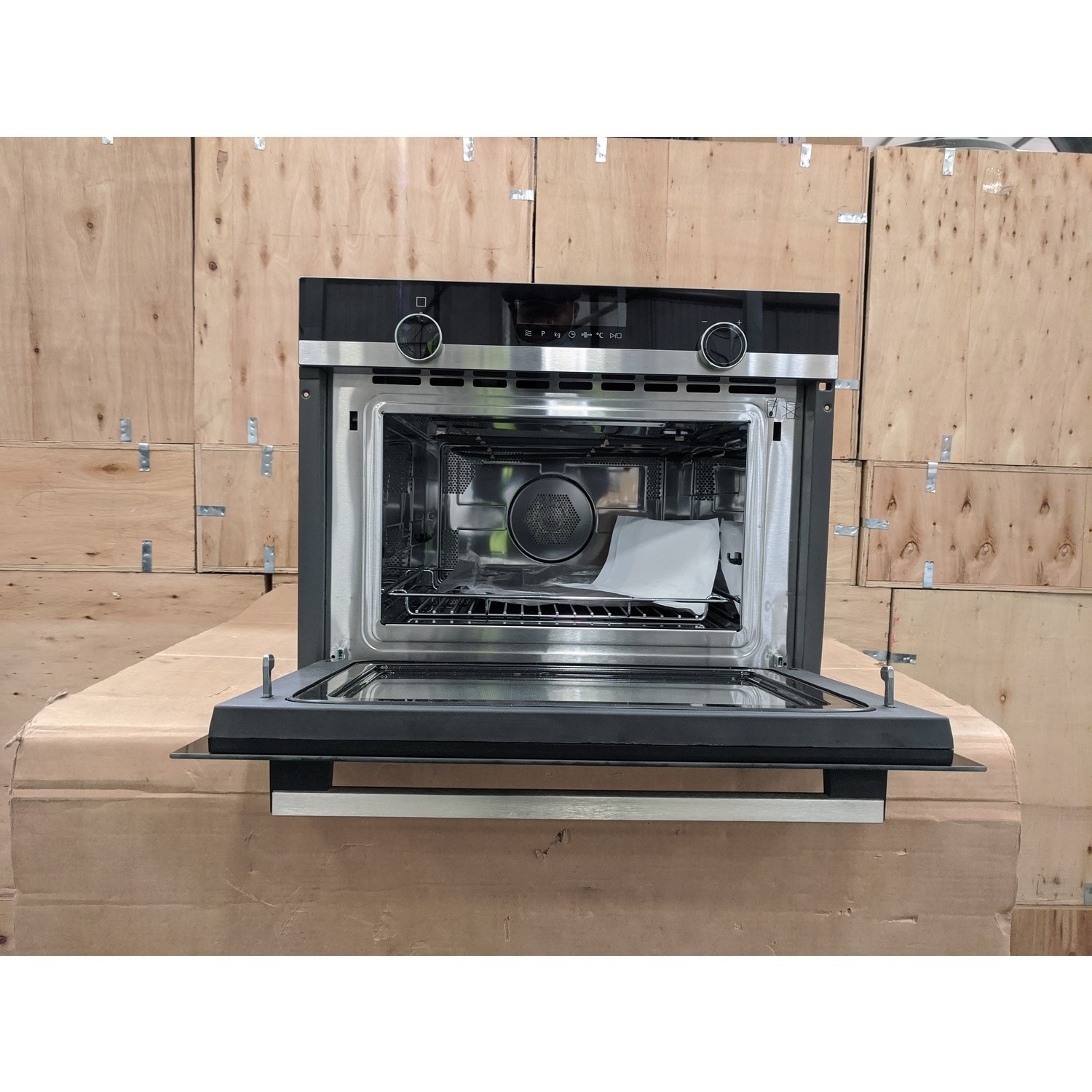 Refurbished Siemens iQ500 CM585AGS0B Built In 44L 900W Compact Combination Microwave Oven and