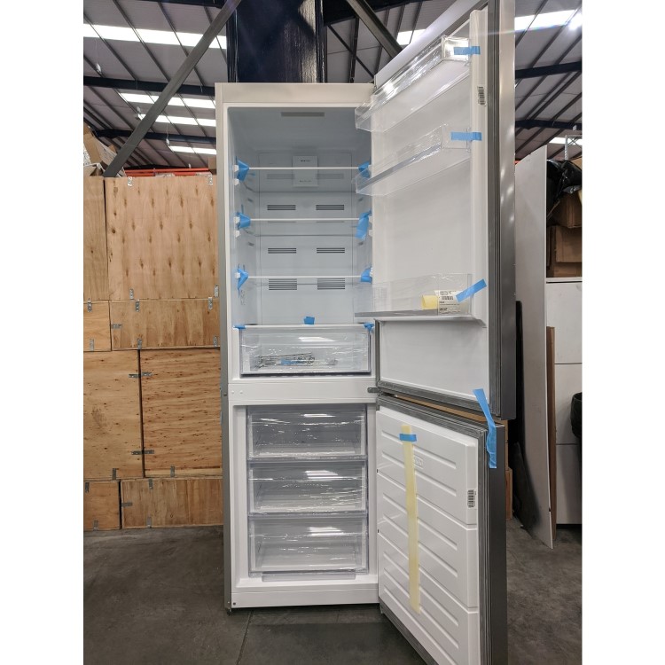 Refurbished Zanussi ZNME32FU0 Freestanding 324 Litre 60/40 Fridge Freezer Silver