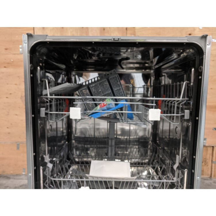 Refurbished Hotpoint HIE2B19UK 13 Place Fully Integrated Dishwasher