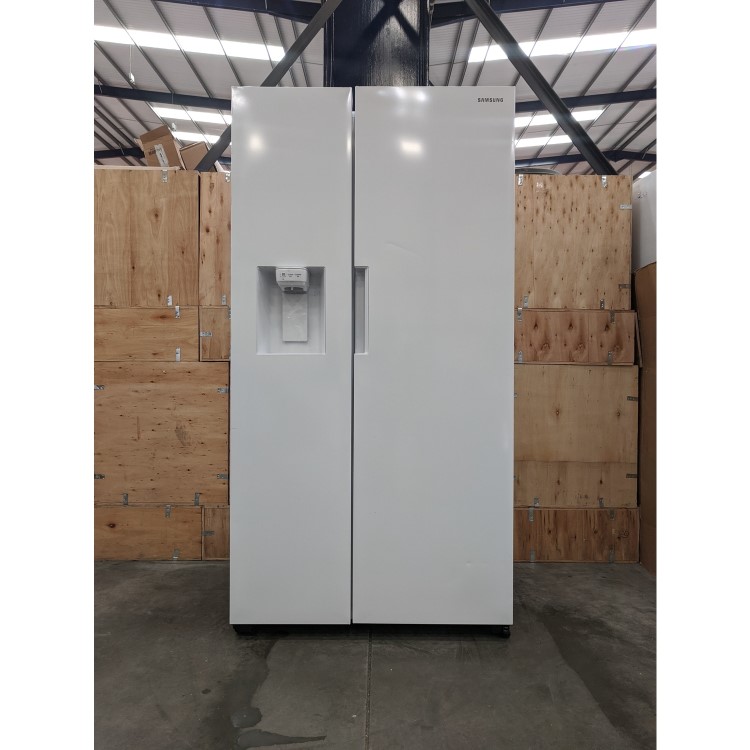 Refurbished Samsung RS67A8810WW 609 Litre American Fridge Freezer White