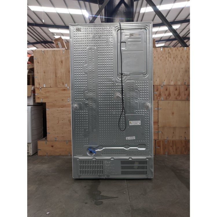 Refurbished Samsung RS67A8810WW 609 Litre American Fridge Freezer White