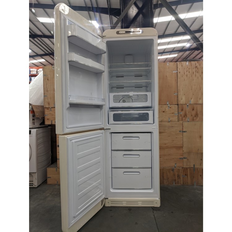 Refurbished Smeg 50's Style FAB32LCR5UK Freestanding 331 Litre 60/40 Frost Free Fridge Freezer Cream