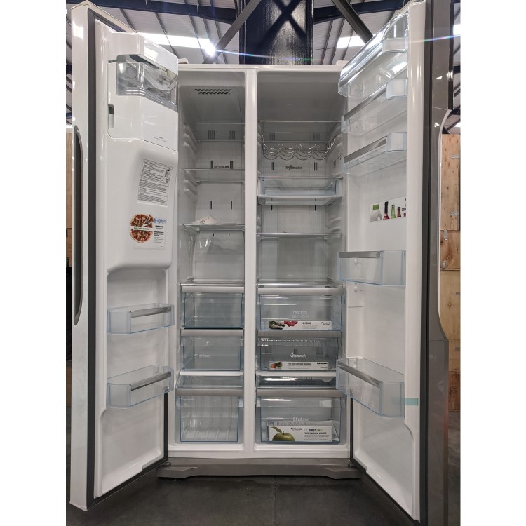 Refurbished Panasonic NR-B53VW1-WB Freestanding 304 Litre Frost Free Fridge Freezer White