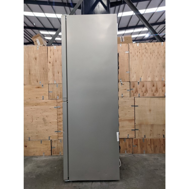 Refurbished Indesit INFC850TI1S1 Freestanding 322 Litre 50/50 Fridge Freezer Silver 