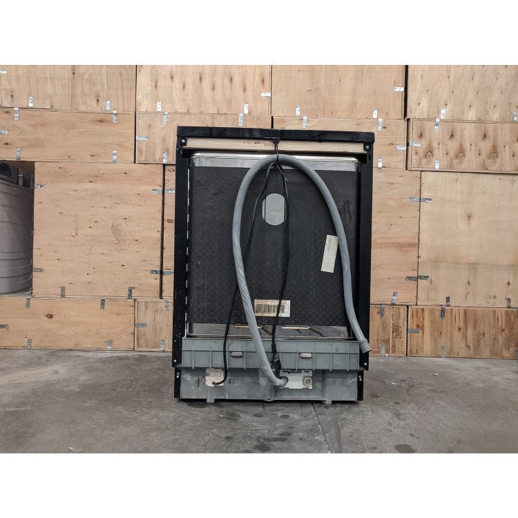 Refurbished Hotpoint HFC3C26WCBUK 14 Place Freestanding Dishwasher Black