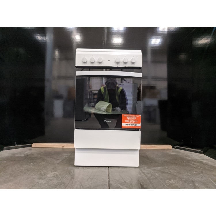 Refurbished Indesit IS5V4KHW 50cm Electric Cooker with Ceramic Hob White
