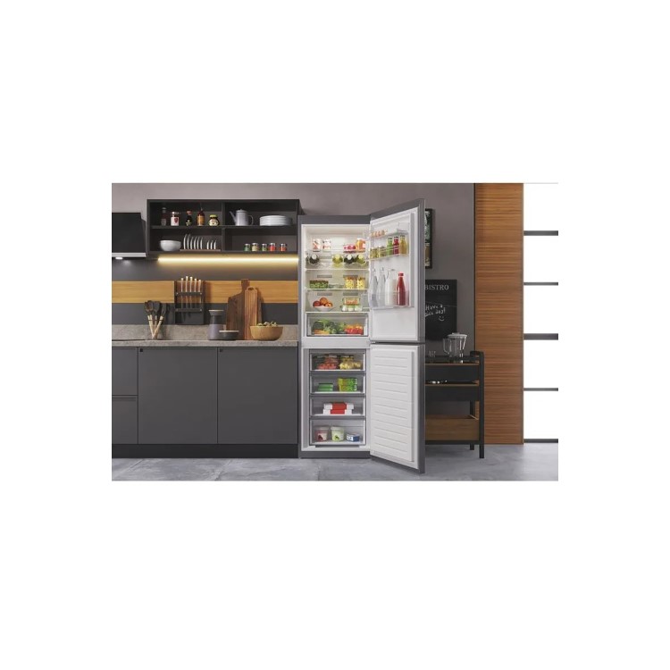 Refurbished Hotpoint HTFC850TI1X1 Freestanding 322 Litre 50/50 Frost Free Fridge Freezer Stainless Steel