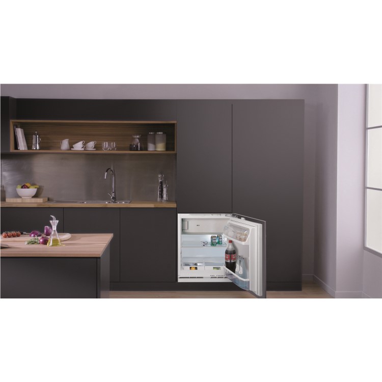 Hotpoint 108 Litre Integrated Under Counter Fridge with Ice Box 