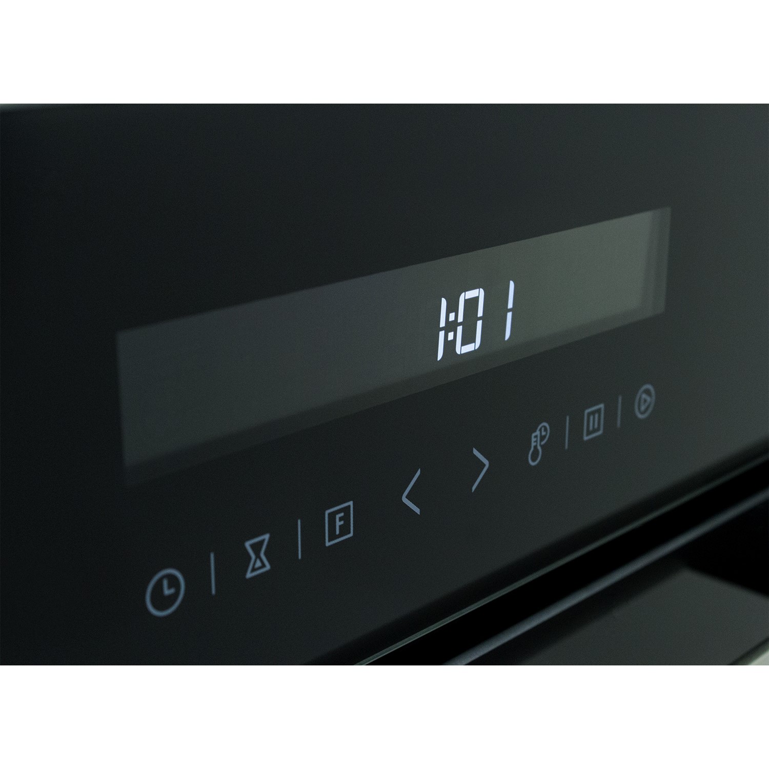 electriQ Plug In Electric Touch Screen Single Oven Black EQOVENM4