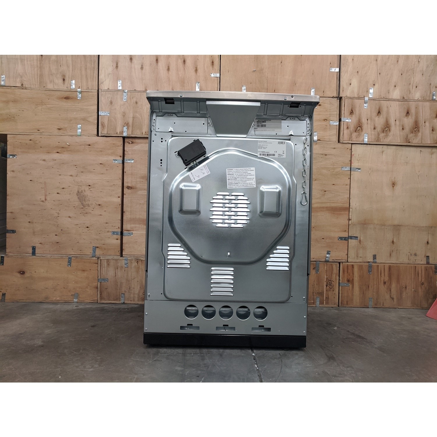 Refurbished Amica 608CE2TAXX 60cm Electric Cooker with Ceramic Hob