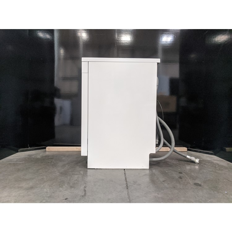 Refurbished Hisense HS661C60WUK 16 Place Freestanding Dishwasher White