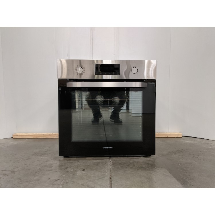 Refurbished Samsung NV70K3370BS 60cm Single Built In Electric Multifunction Pyrolytic Oven Stainless Steel