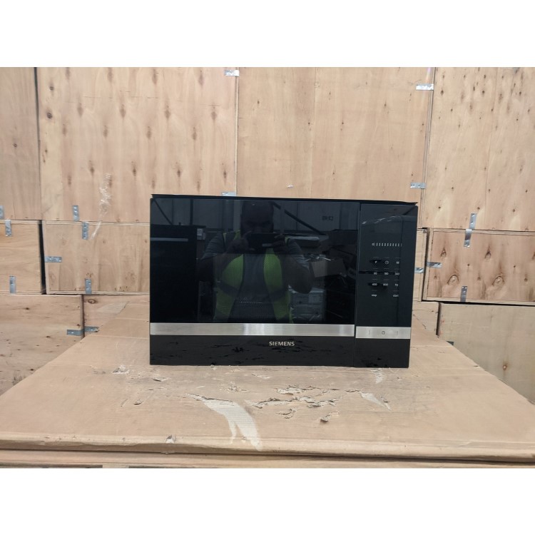 Refurbished Siemens iQ500 BF525LMS0B Built In 20L 800W Microwave Stainless Steel