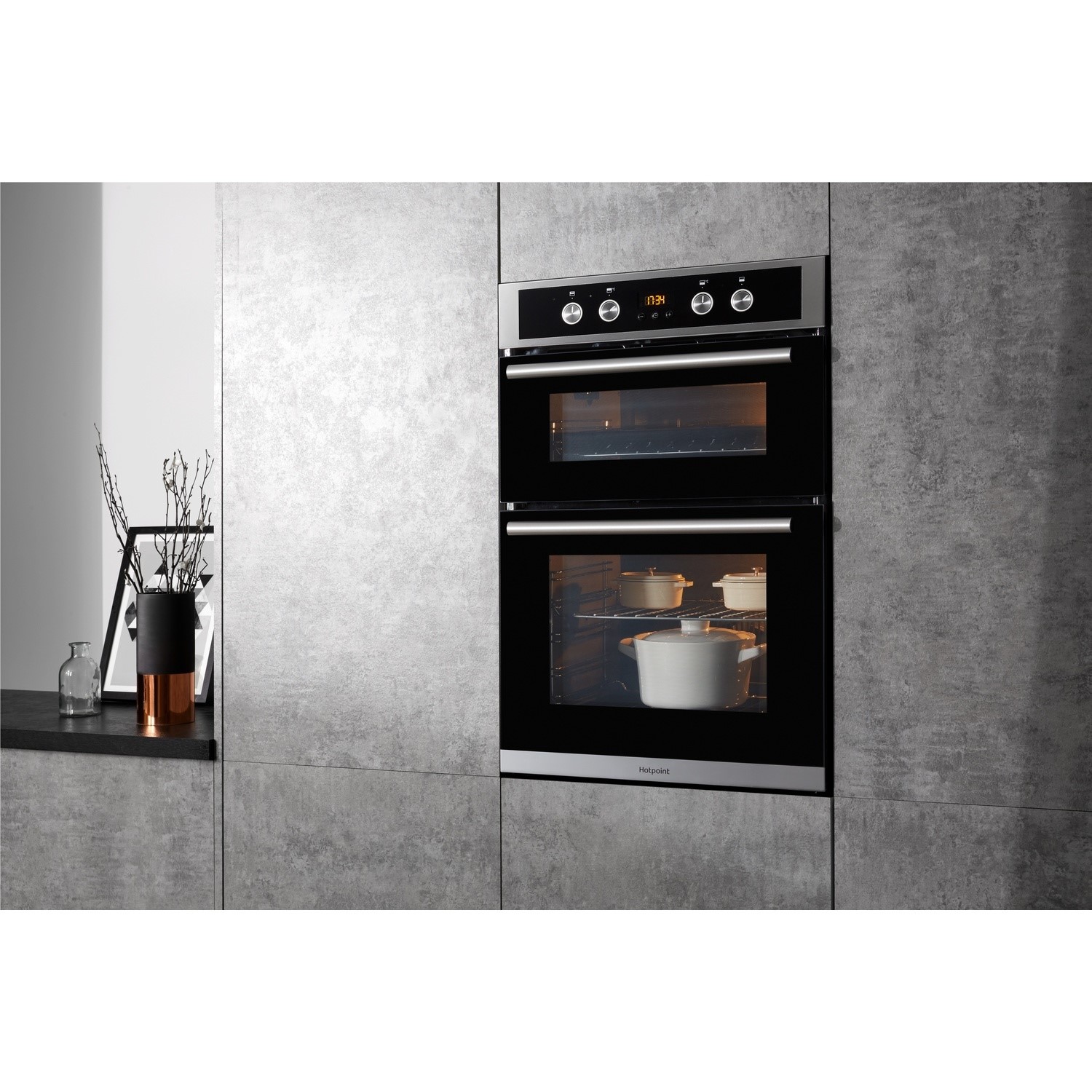 Hotpoint Newstyle Electric Built In Double Oven with Catalytic Liners