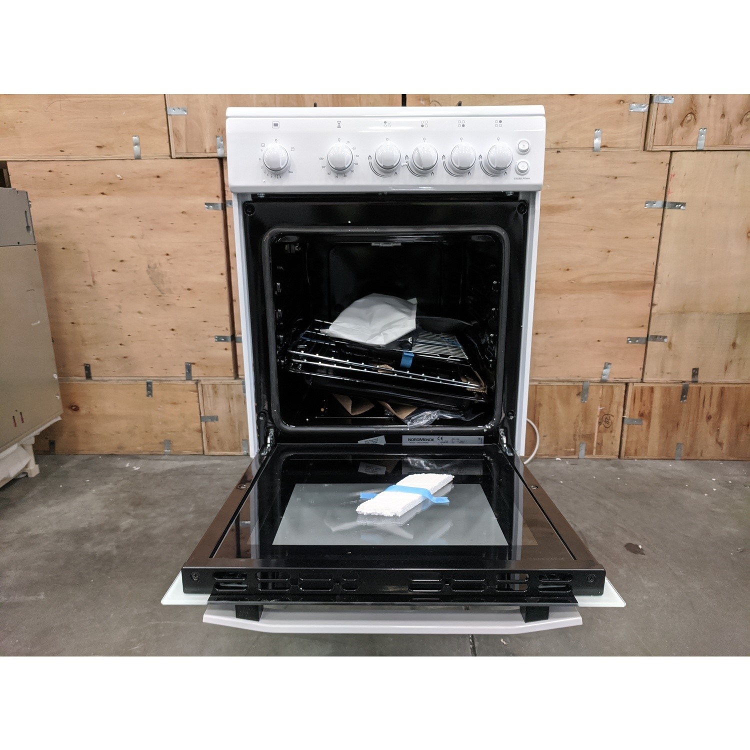 Refurbished NordMende CSG52LPGWH 50cm Single Oven Gas Cooker 78285094/1/CSG52LPGWH Appliances