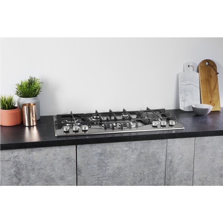 GRADE A2 - Hotpoint PHC961TSIXH 87cm Six Burner Gas Hob Stainless Steel With Cast Iron Pan Stands