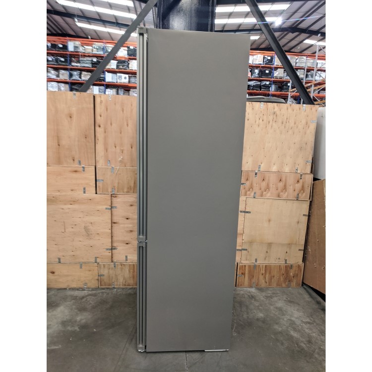Refurbished Bosch KGN49XLEA Freestanding 435 Litre 70/30 Fridge Freezer Stainless steel