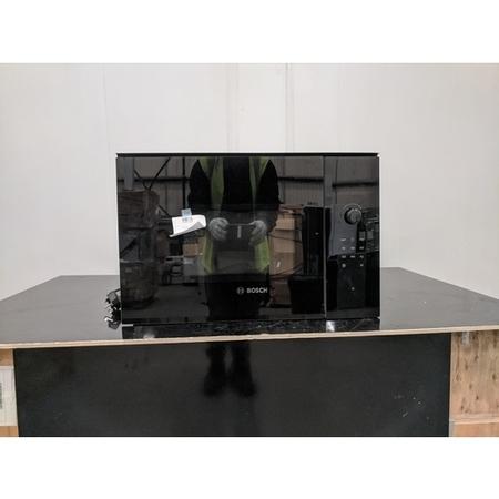 Refurbished Bosch BFL524MB0B Series 6 800W 20L Built In Solo Microwave Black