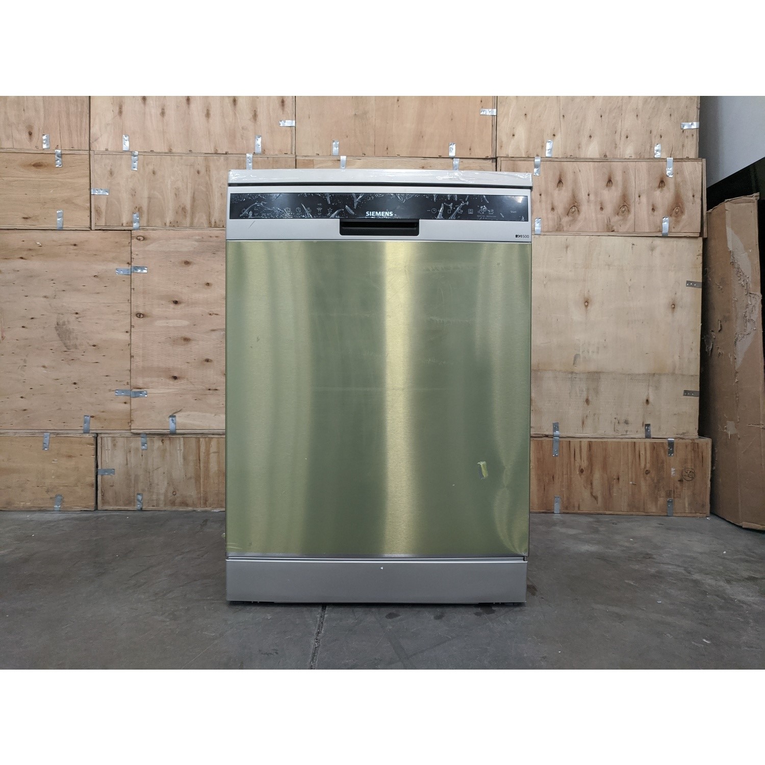 Refurbished Siemens iQ500 SN25ZI49CE 14 Place Freestanding Dishwasher
