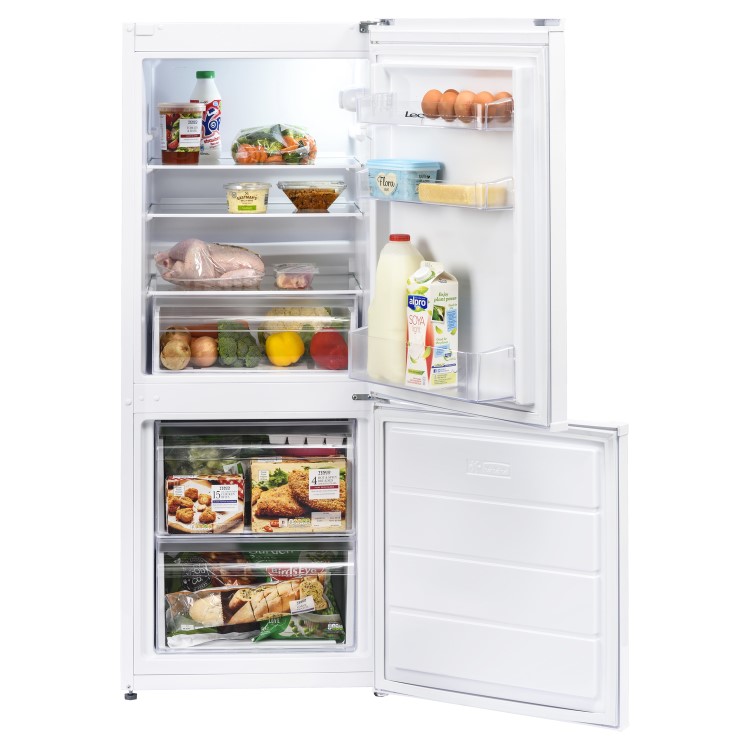 Refurbished Lec TFL55148 Freestanding 200 Litre 60/40 Fridge Freezer White