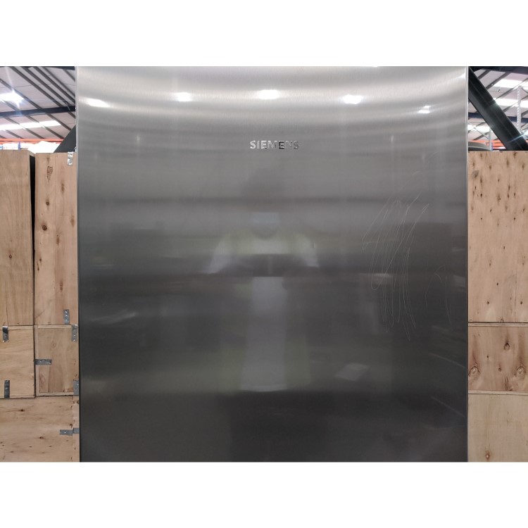Refurbished Siemens iQ300 KG33VVIEAG Freestanding 287 Litre Low Frost Fridge Freezer Stainless Steel