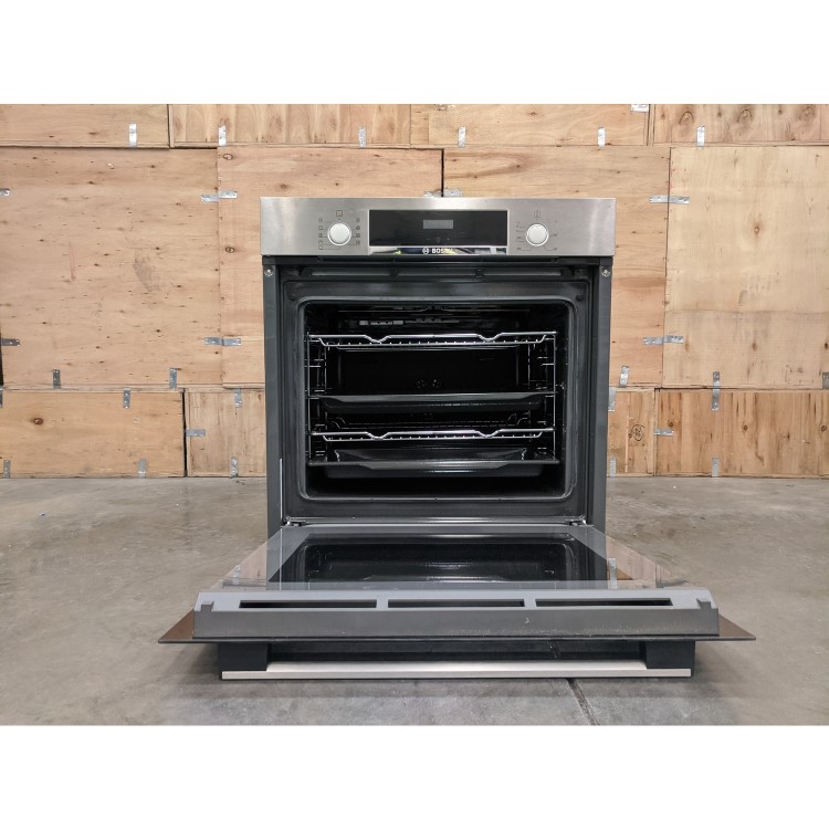 Refurbished Bosch Serie 4 HBS534BS0B 60cm Single Built In Electric Oven