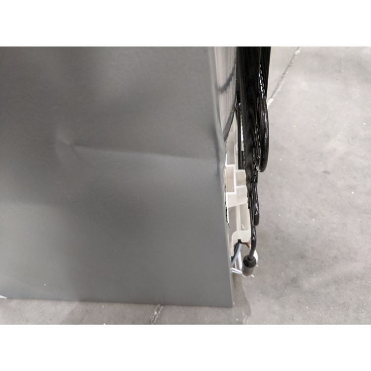 Refurbished Bosch Serie 2 KIR18NSF0G Integrated 150 Litre In-column Fridge