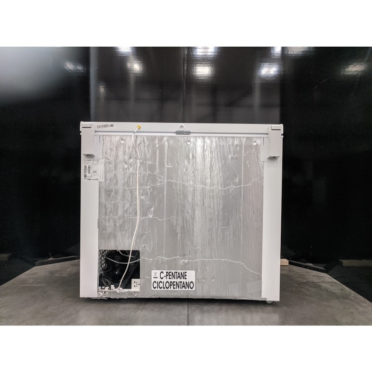 Refurbished Indesit OS1A250H21 251 Litre Chest Freezer White