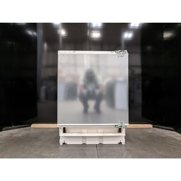Refurbished Siemens KU15RAFF0G Integrated 137 Litre Larder Fridge