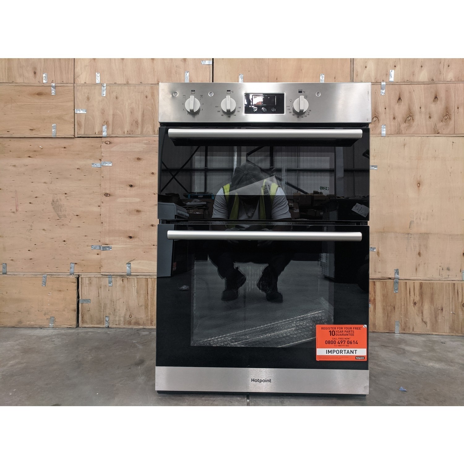 Refurbished Hotpoint Newstyle DD2540IX 60cm Double Built In Electric