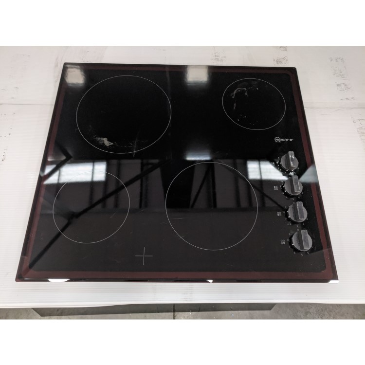 Refurbished Neff N30 T16FK40X0 60cm 4 Zone Ceramic Hob