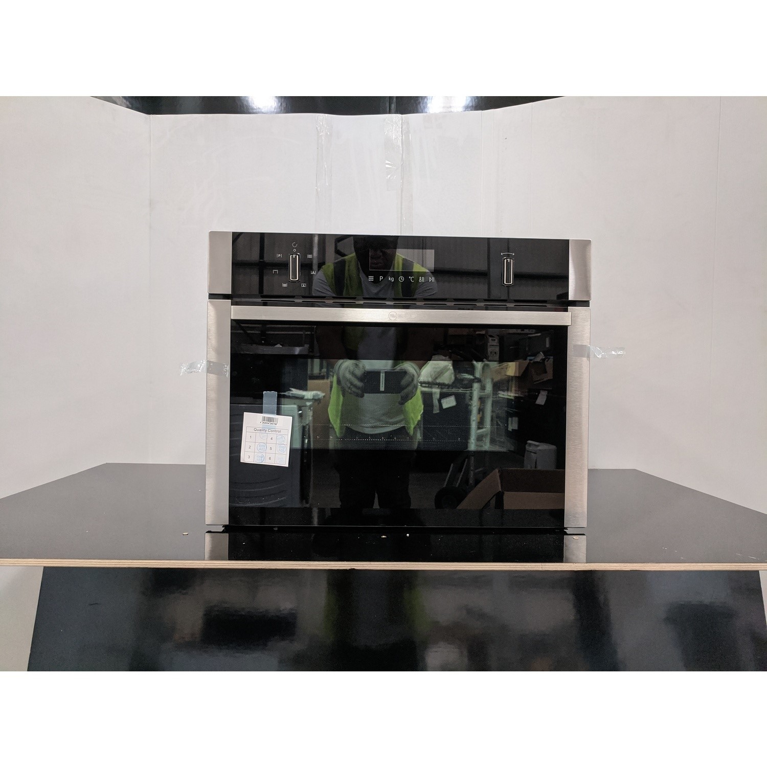 Refurbished Neff N50 C1AMG84N0B Built In 44L Compact Combination