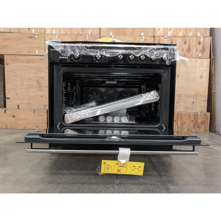 Refurbished Smeg Concert SUK91MBL9 90cm Dual Fuel Single Oven Range Cooker Black