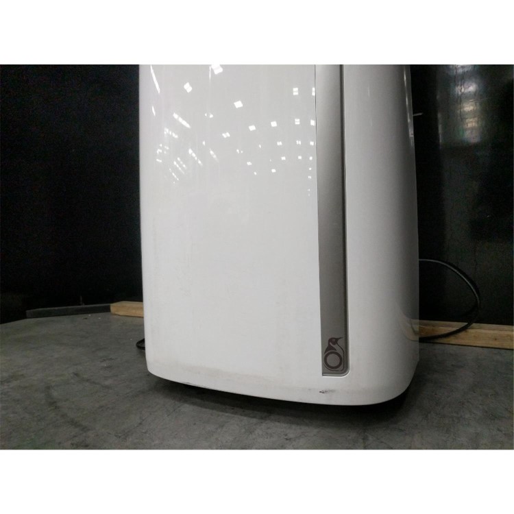 GRADE A5 - De'Longhi Pinguino Silent PAC EL112 11000 BTU SmartApp WiFi Portable Air Conditioner with Cool Surround & Eco Real Feel Technology