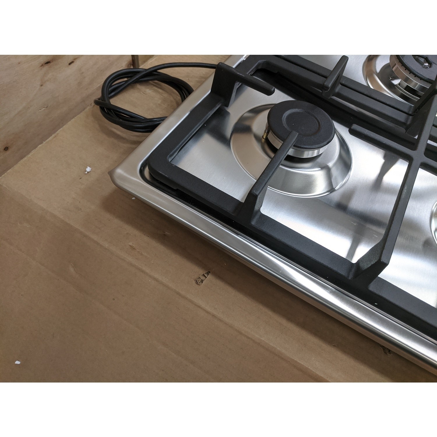 Refurbished Bosch Serie 4 PGQ7B5B90 75cm 5 Burner Gas Hob Stainless