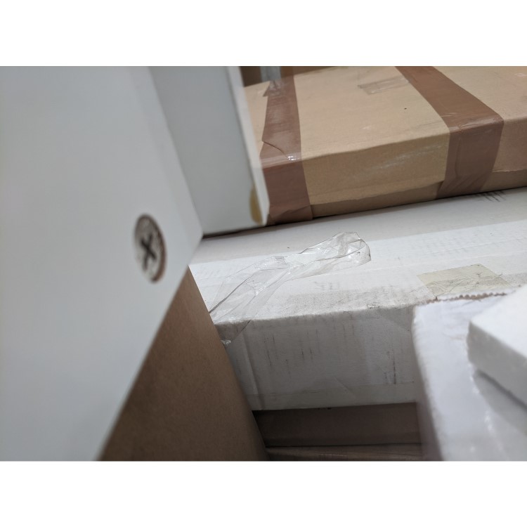GRADE A2 - White Mirrored Wall Bathroom Cabinet 400 x 650mm - Ashford