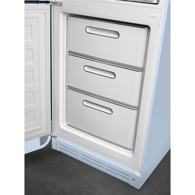 Refurbished Smeg FAB32LPB3UK Freestanding 301 Litre 60/40 Frost Free Fridge Freezer Blue