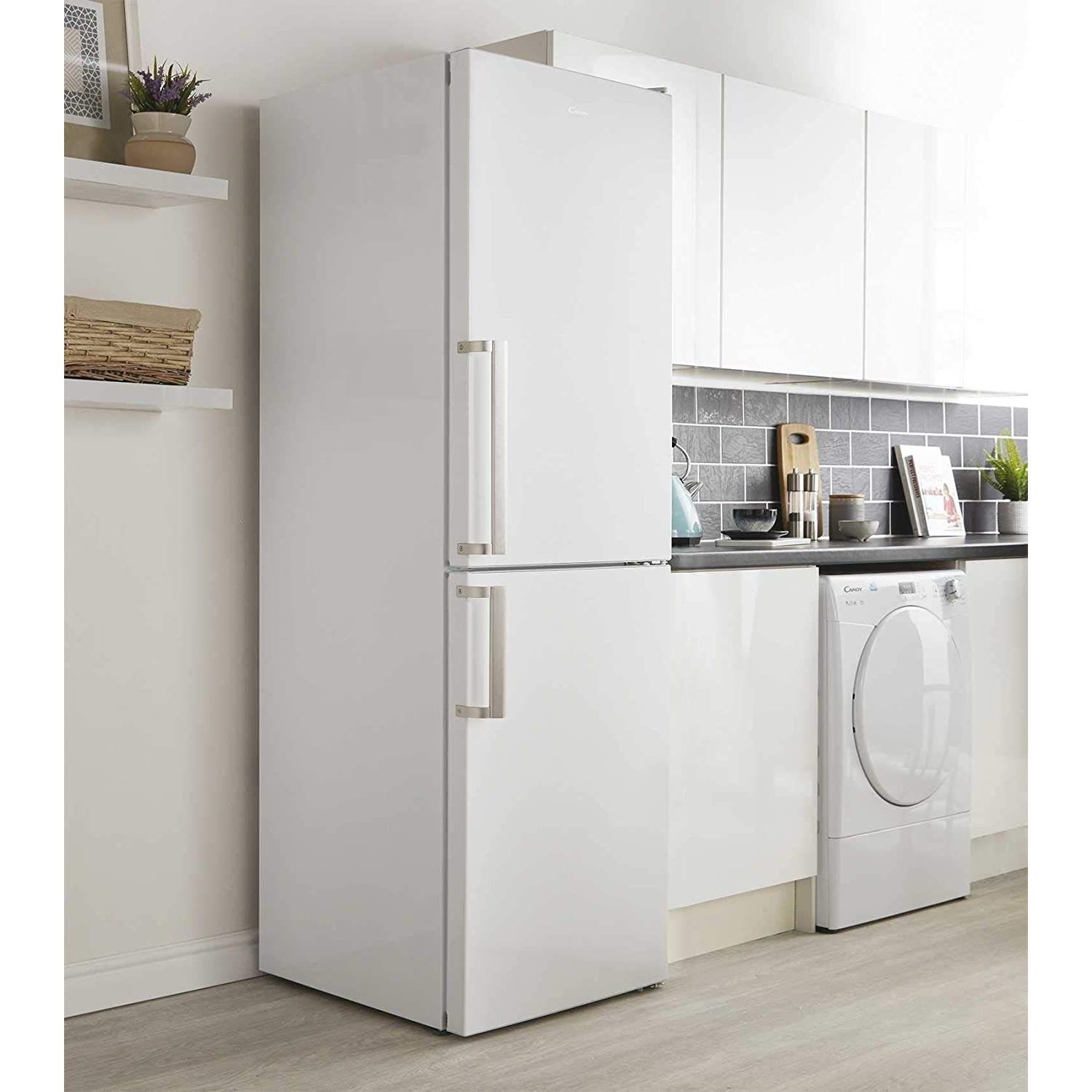 Fridge Freezer Frost Free 50/50 55cm Free Standing White 281 Litre capacity Candy CFF5195WHE A 
