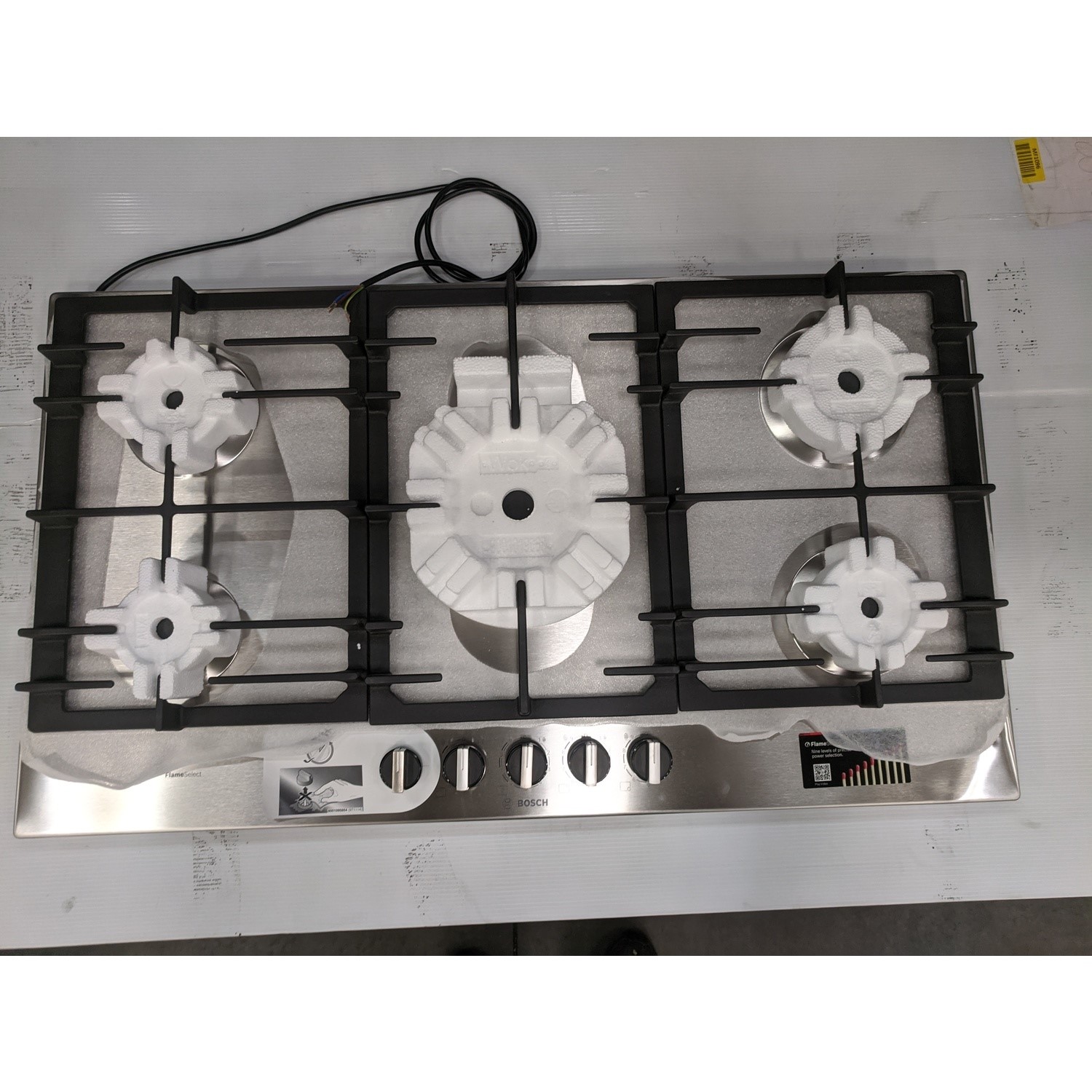 Refurbished Bosch Series 6 PCR9A5B90 90cm 5 Burner Gas Hob Stainless Steel 78344298/1/PCR9A5B90