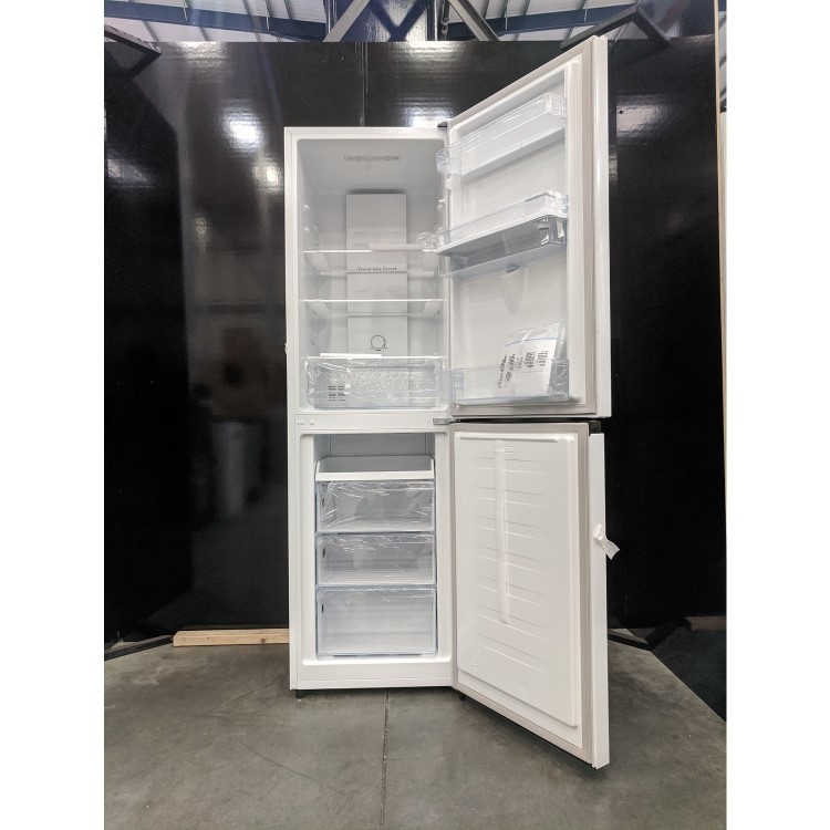 Refurbished Fridgemaster MC55251MD Freestanding 251 Litre 50/50 Fridge Freezer White