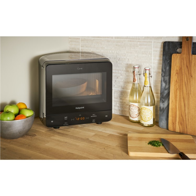 GRADE A2 - Hotpoint MWH1331B XtraSpace Curve 13L Digital Microwave - Black