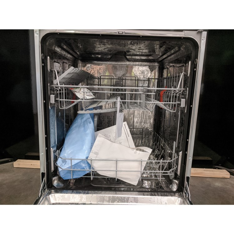 Refurbished Hotpoint HIE2B19UK 13 Place Fully Integrated Dishwasher